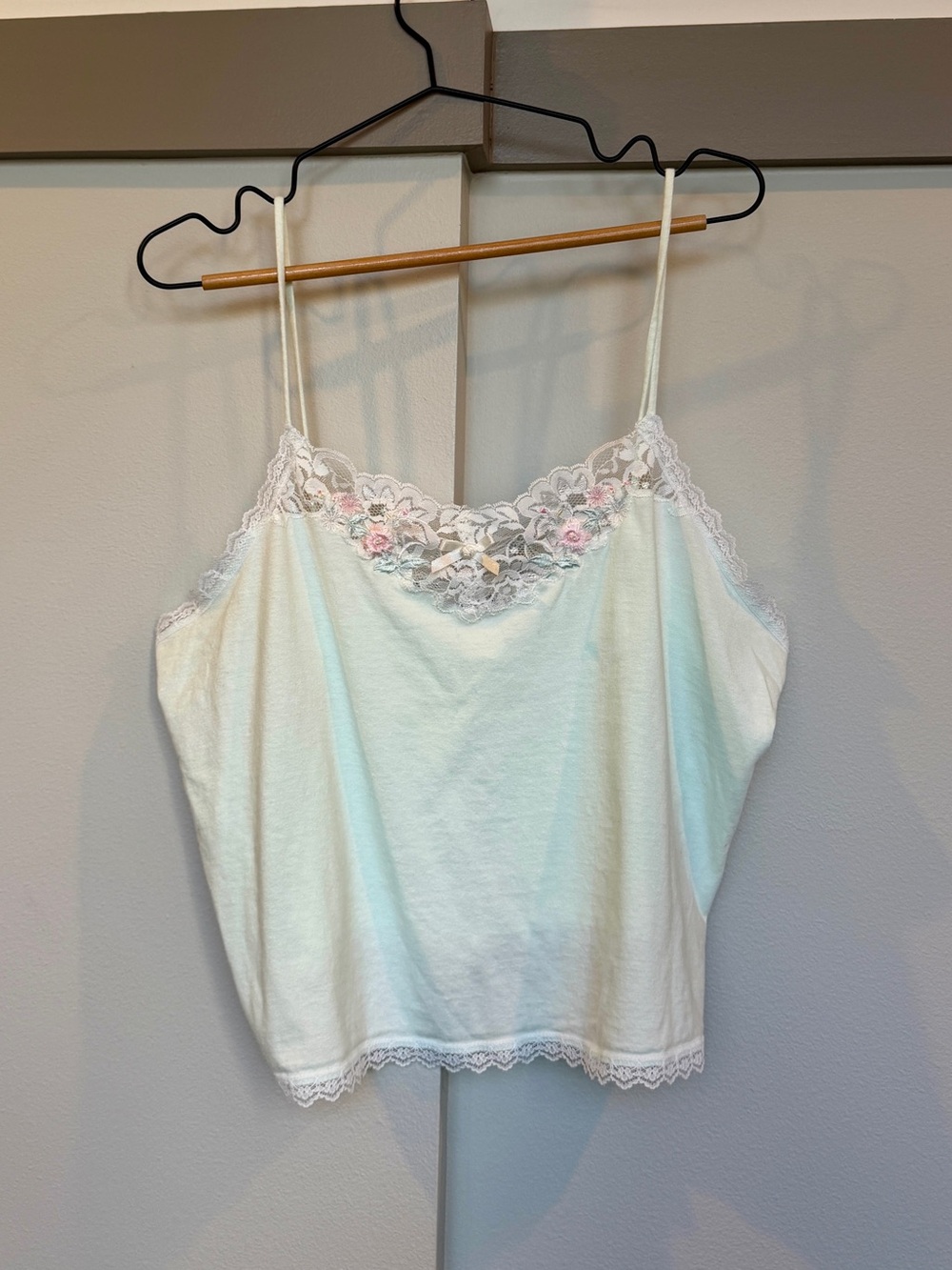 Cinzia Floral Lace Cami Top 🌸🩵